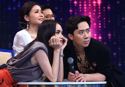 Showbiz Việt 2020: Nghệ sĩ bị phạt vì đăng tin giả, anti-fan thể hiện tầm ảnh hưởng - Ảnh 4. Showbiz Việt 2020: Nghệ sĩ bị phạt vì đăng tin giả, anti-fan thể hiện tầm ảnh hưởng - Ảnh 4.