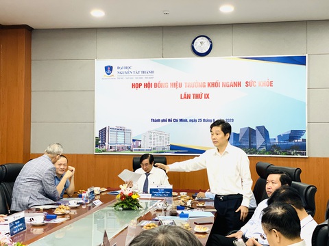 Học phí thấp, chất lượng đào tạo y khoa sẽ thụt lùi - Ảnh 1. Học phí thấp, chất lượng đào tạo y khoa sẽ thụt lùi - Ảnh 1.