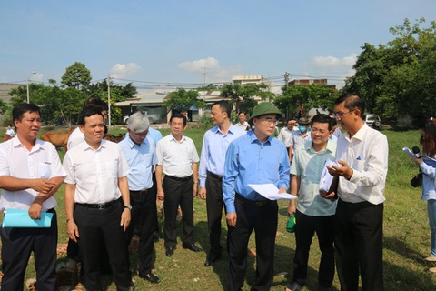 Xử lý hơn 700 nền móng, nhà vây tôn, đường phân lô ở huyện Bình Chánh - Ảnh 1. Xử lý hơn 700 nền móng, nhà vây tôn, đường phân lô ở huyện Bình Chánh - Ảnh 1.