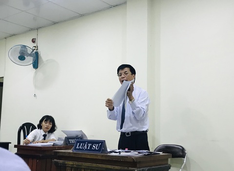 Căng thẳng phiên xử vụ tranh chấp tại Đại học Hoa Sen - Ảnh 1. Căng thẳng phiên xử vụ tranh chấp tại Đại học Hoa Sen - Ảnh 1.