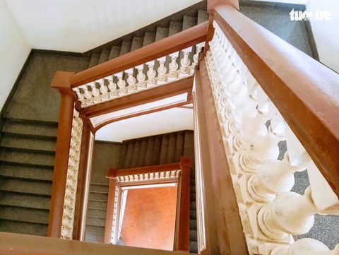 Bên trong trụ sở Hỏa xa giữa Sài Gòn: vẫn chắc chắn, tráng lệ sau hơn 1 thế kỷ - Ảnh 5. Bên trong trụ sở Hỏa xa giữa Sài Gòn: vẫn chắc chắn, tráng lệ sau hơn 1 thế kỷ - Ảnh 5.