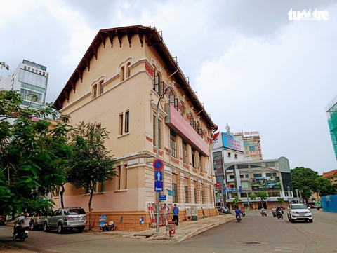 Bên trong trụ sở Hỏa xa giữa Sài Gòn: vẫn chắc chắn, tráng lệ sau hơn 1 thế kỷ - Ảnh 3. Bên trong trụ sở Hỏa xa giữa Sài Gòn: vẫn chắc chắn, tráng lệ sau hơn 1 thế kỷ - Ảnh 3.