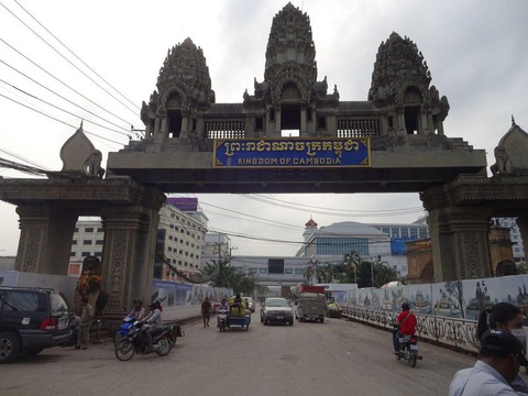 Lào và Thái Lan vẫn đóng cửa biên giới, hạn chế giao thương với Campuchia - Ảnh 1. Lào và Thái Lan vẫn đóng cửa biên giới, hạn chế giao thương với Campuchia - Ảnh 1.