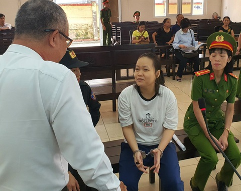 4 phụ nữ vụ thi thể trong bê tông đối mặt mức án tử hình - Ảnh 1. 4 phụ nữ vụ thi thể trong bê tông đối mặt mức án tử hình - Ảnh 1.