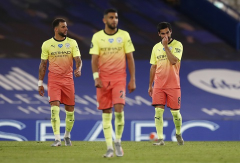 Thất bại trước Chelsea, Man City dâng chức vô địch cho Liverpool - Ảnh 1. Thất bại trước Chelsea, Man City dâng chức vô địch cho Liverpool - Ảnh 1.