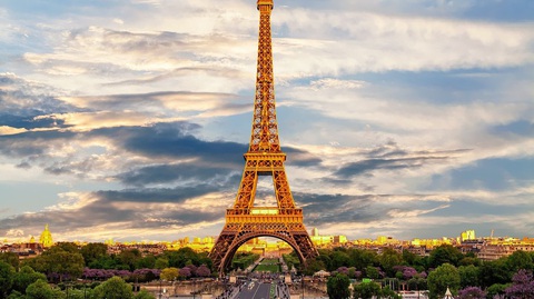 Tháp Eiffel và cảm hứng cho những phiên bản nổi tiếng trên thế giới - Ảnh 1. Tháp Eiffel và cảm hứng cho những phiên bản nổi tiếng trên thế giới - Ảnh 1.