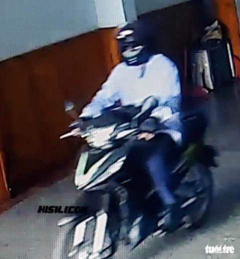 Bí thư xã giết người đốt xác bị khởi tố thêm tội xâm phạm mồ mả - Ảnh 2. Bí thư xã giết người đốt xác bị khởi tố thêm tội xâm phạm mồ mả - Ảnh 2.
