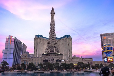 Tháp Eiffel và cảm hứng cho những phiên bản nổi tiếng trên thế giới - Ảnh 3. Tháp Eiffel và cảm hứng cho những phiên bản nổi tiếng trên thế giới - Ảnh 3.