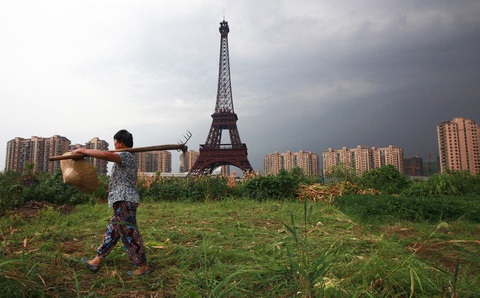 Tháp Eiffel và cảm hứng cho những phiên bản nổi tiếng trên thế giới - Ảnh 5. Tháp Eiffel và cảm hứng cho những phiên bản nổi tiếng trên thế giới - Ảnh 5.