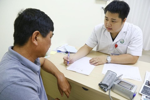 22 tuổi tăng huyết áp, bác sĩ tim mạch cảnh báo gì? - Ảnh 1. 22 tuổi tăng huyết áp, bác sĩ tim mạch cảnh báo gì? - Ảnh 1.