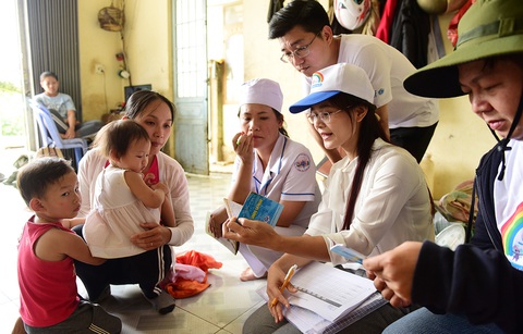 Những ai cần ưu tiên tiêm ngừa bệnh bạch hầu? - Ảnh 1. Những ai cần ưu tiên tiêm ngừa bệnh bạch hầu? - Ảnh 1.