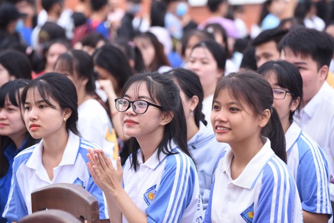 Sáng nay 27-6 tư vấn tuyển sinh ở Tiền Giang: Sát giờ G, thí sinh lưu ý gì? - Ảnh 1. Sáng nay 27-6 tư vấn tuyển sinh ở Tiền Giang: Sát giờ G, thí sinh lưu ý gì? - Ảnh 1.