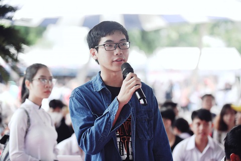 Ngành học nào lâu dài? Càng gần ngày thi càng áp lực, làm sao? - Ảnh 1. Ngành học nào lâu dài? Càng gần ngày thi càng áp lực, làm sao? - Ảnh 1.