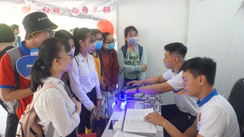 Ngành học nào lâu dài? Càng gần ngày thi càng áp lực, làm sao? - Ảnh 4. Ngành học nào lâu dài? Càng gần ngày thi càng áp lực, làm sao? - Ảnh 4.