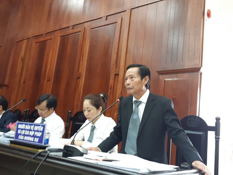 Phúc thẩm vụ án bị cáo Hứa Thị Phấn: Bất ngờ xét hỏi lại về các tài sản - Ảnh 1. Phúc thẩm vụ án bị cáo Hứa Thị Phấn: Bất ngờ xét hỏi lại về các tài sản - Ảnh 1.