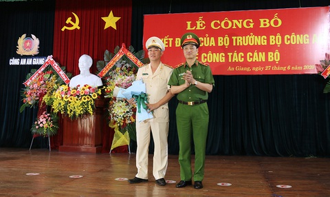 cong an 1 cong an 1