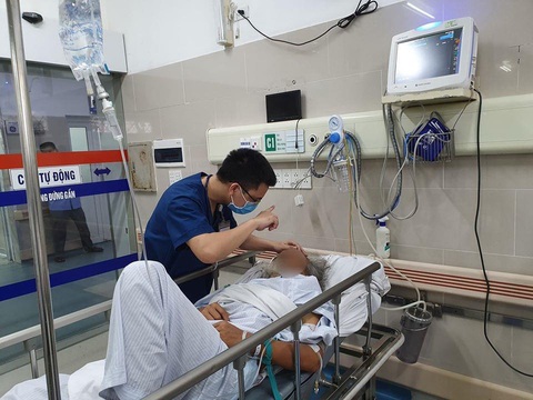 Nắng nóng kéo dài, tăng bệnh tim mạch, đột quỵ: Những ai cần chú ý? - Ảnh 1. Nắng nóng kéo dài, tăng bệnh tim mạch, đột quỵ: Những ai cần chú ý? - Ảnh 1.