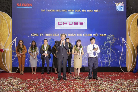Chubb Life Việt Nam được vinh danh trong buổi lễ ‘Thương hiệu Việt yêu thích nhất’ năm 2020 - Ảnh 1. Chubb Life Việt Nam được vinh danh trong buổi lễ ‘Thương hiệu Việt yêu thích nhất’ năm 2020 - Ảnh 1.