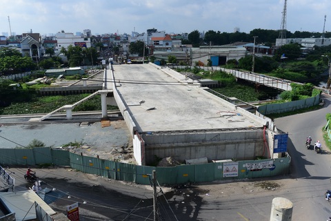 Dừng đầu tư BOT dự án cầu đường Bình Triệu giai đoạn 2 và cầu Tân Kỳ - Tân Quý - Ảnh 2. Dừng đầu tư BOT dự án cầu đường Bình Triệu giai đoạn 2 và cầu Tân Kỳ - Tân Quý - Ảnh 2.