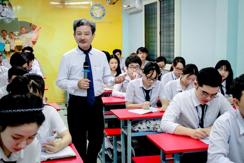 Tuyển sinh lớp 10 ở TP.HCM năm 2020: Hướng đi nào cho các em không đậu công lập? - Ảnh 1. Tuyển sinh lớp 10 ở TP.HCM năm 2020: Hướng đi nào cho các em không đậu công lập? - Ảnh 1.