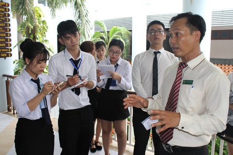 Tuyển sinh lớp 10 ở TP.HCM năm 2020: Hướng đi nào cho các em không đậu công lập? - Ảnh 2. Tuyển sinh lớp 10 ở TP.HCM năm 2020: Hướng đi nào cho các em không đậu công lập? - Ảnh 2.