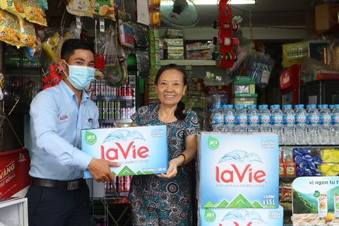 Món quà bất ngờ dành cho 12.000 cơ sở kinh doanh nhỏ bị ảnh hưởng từ COVID-19 - Ảnh 3. Món quà bất ngờ dành cho 12.000 cơ sở kinh doanh nhỏ bị ảnh hưởng từ COVID-19 - Ảnh 3.