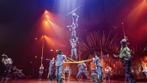 Đoàn xiếc ‘toàn cầu’ Cirque Du Soleil nộp đơn phá sản vì COVID-19 - Ảnh 1. Đoàn xiếc ‘toàn cầu’ Cirque Du Soleil nộp đơn phá sản vì COVID-19 - Ảnh 1.