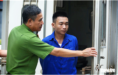 Xuất hiện tình tiết mới, trả hồ sơ vụ nam sinh chạy Grab bị sát hại - Ảnh 2. Xuất hiện tình tiết mới, trả hồ sơ vụ nam sinh chạy Grab bị sát hại - Ảnh 2.