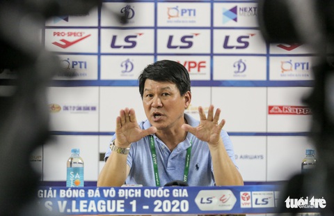 HLV Sài Gòn FC: Chẳng có gì bất ngờ khi chúng tôi đánh bại Hà Nội FC - Ảnh 1. HLV Sài Gòn FC: Chẳng có gì bất ngờ khi chúng tôi đánh bại Hà Nội FC - Ảnh 1.