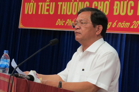 Bộ Chính trị cảnh cáo Bí thư Quảng Ngãi Lê Viết Chữ - Ảnh 1. Bộ Chính trị cảnh cáo Bí thư Quảng Ngãi Lê Viết Chữ - Ảnh 1.