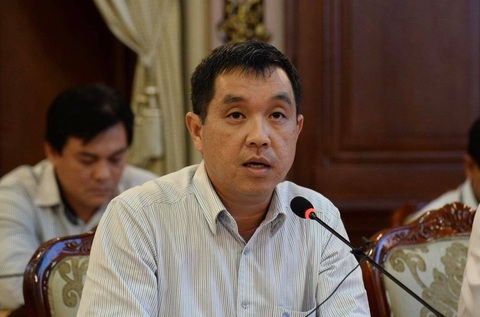 TP.HCM không có chủ trương đốn toàn bộ cây xanh trong sân trường - Ảnh 1. TP.HCM không có chủ trương đốn toàn bộ cây xanh trong sân trường - Ảnh 1.