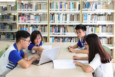 Để bằng đại học của ta không lép vế với tây - Ảnh 1. Để bằng đại học của ta không lép vế với tây - Ảnh 1.