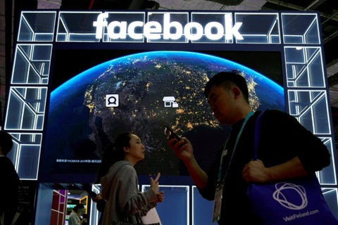 Nhân viên Facebook được phát 1.000 USD sắm thiết bị làm việc từ xa - Ảnh 1. Nhân viên Facebook được phát 1.000 USD sắm thiết bị làm việc từ xa - Ảnh 1.