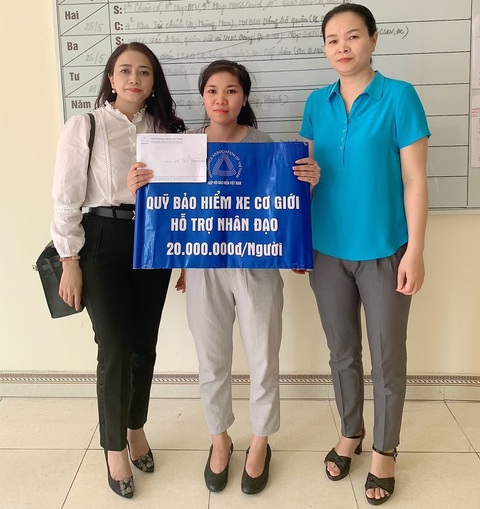 Quỹ bảo hiểm xe cơ giới hỗ trợ nhân đạo gia đình nạn nhân tai nạn giao thông - Ảnh 4. Quỹ bảo hiểm xe cơ giới hỗ trợ nhân đạo gia đình nạn nhân tai nạn giao thông - Ảnh 4.