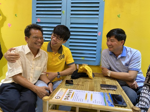 Công Phượng và Đông Triều phát triển kinh doanh - Ảnh 2. Công Phượng và Đông Triều phát triển kinh doanh - Ảnh 2.