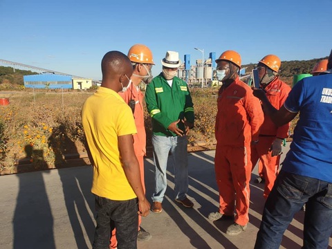 Tâm lý bài Hoa dâng cao ở Zambia, 3 người Trung Quốc bị cướp của, chặt xác - Ảnh 3. Tâm lý bài Hoa dâng cao ở Zambia, 3 người Trung Quốc bị cướp của, chặt xác - Ảnh 3.