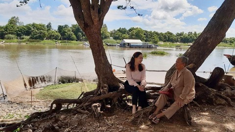 Chuyện cuối tuần: Yêu cây từ cội rễ - Ảnh 1. Chuyện cuối tuần: Yêu cây từ cội rễ - Ảnh 1.