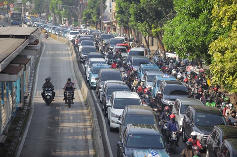 Indonesia trông ra sao khi dỡ bỏ phong tỏa từ ngày 8-6? - Ảnh 1. Indonesia trông ra sao khi dỡ bỏ phong tỏa từ ngày 8-6? - Ảnh 1.
