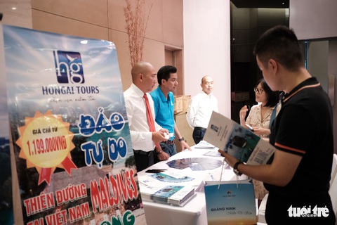 Nhiều tour du lịch Quảng Ninh hấp dẫn cho du khách Đà Nẵng - Ảnh 1. Nhiều tour du lịch Quảng Ninh hấp dẫn cho du khách Đà Nẵng - Ảnh 1.
