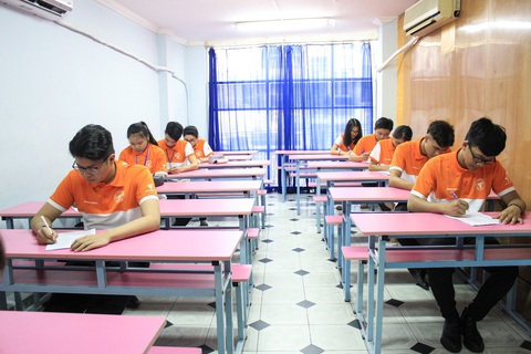 Tuyển sinh lớp 10: 9 lợi ích khi học tại Trung Cấp Việt Giao - Ảnh 2. Tuyển sinh lớp 10: 9 lợi ích khi học tại Trung Cấp Việt Giao - Ảnh 2.