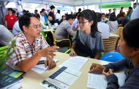 Báo Tuổi Trẻ tổ chức tư vấn tuyển sinh đại học, cao đẳng ở 17 tỉnh, thành - Ảnh 1. Báo Tuổi Trẻ tổ chức tư vấn tuyển sinh đại học, cao đẳng ở 17 tỉnh, thành - Ảnh 1.