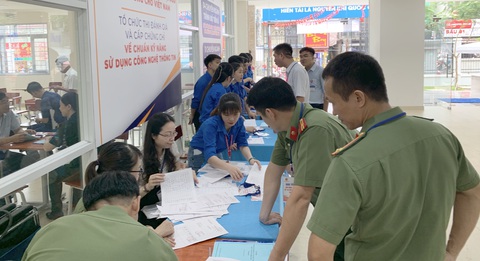 Ngày 27-8 công bố kết quả thi tốt nghiệp THPT - Ảnh 1. Ngày 27-8 công bố kết quả thi tốt nghiệp THPT - Ảnh 1.