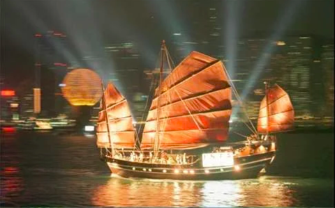 Bắc Kinh dùng luật an ninh để giữ Hong Kong trong tâm phục khẩu phục? - Ảnh 2. Bắc Kinh dùng luật an ninh để giữ Hong Kong trong tâm phục khẩu phục? - Ảnh 2.