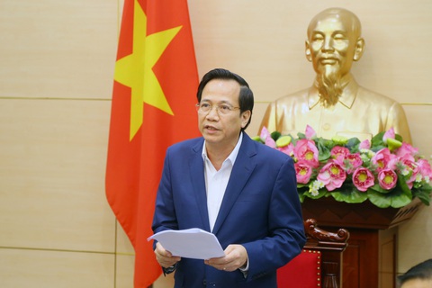 Lên phương án đưa 112 lao động Việt Nam mắc COVID-19 về nước - Ảnh 1. Lên phương án đưa 112 lao động Việt Nam mắc COVID-19 về nước - Ảnh 1.