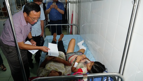 Xe khách rơi xuống vực: hộp số đang ở số 4, phụ xe dương tính ma túy - Ảnh 3. Xe khách rơi xuống vực: hộp số đang ở số 4, phụ xe dương tính ma túy - Ảnh 3.