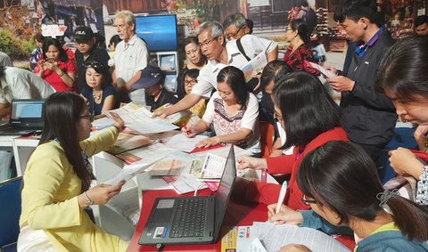Tour hè của TP.HCM hấp dẫn, đảm bảo ai cũng có thể đi du lịch - Ảnh 1. Tour hè của TP.HCM hấp dẫn, đảm bảo ai cũng có thể đi du lịch - Ảnh 1.