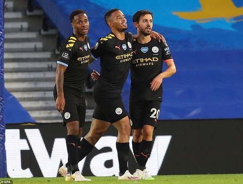 Sterling lập hat-trick, Man City đại thắng Brighton 5-0 - Ảnh 2. Sterling lập hat-trick, Man City đại thắng Brighton 5-0 - Ảnh 2.