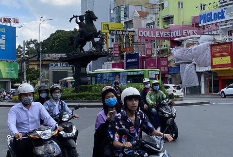 Ngắm đoạn đường Đinh Tiên Hoàng sắp đổi tên thành Lê Văn Duyệt - Ảnh 10. Ngắm đoạn đường Đinh Tiên Hoàng sắp đổi tên thành Lê Văn Duyệt - Ảnh 10.