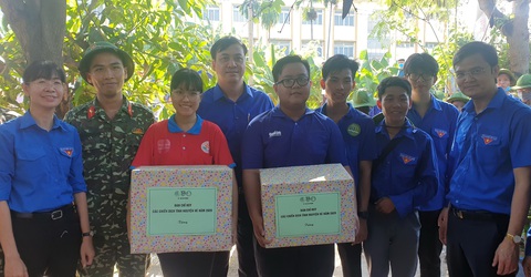 36 ngày hè tình nguyện TP.HCM đã bắt đầu - Ảnh 5. 36 ngày hè tình nguyện TP.HCM đã bắt đầu - Ảnh 5.