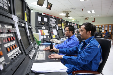 Giá dầu xuống thấp, kinh doanh của Lọc dầu Dung Quất bao giờ phục hồi? - Ảnh 2. Giá dầu xuống thấp, kinh doanh của Lọc dầu Dung Quất bao giờ phục hồi? - Ảnh 2.